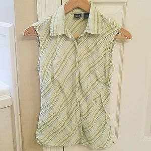 Linen sleeveless Gap button blouse